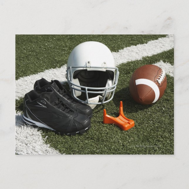 Fußball, Fußballhelm, Tee und Schuhe Postkarte (Vorderseite)