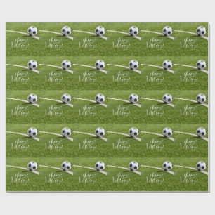 Fußball-Geburtstag mit Ball und Happy Birthday Geschenkpapier