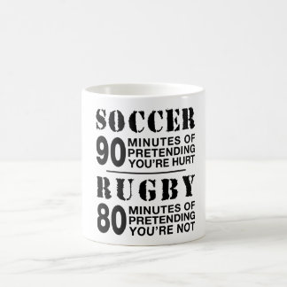 Fußball gegen Rugby Tasse
