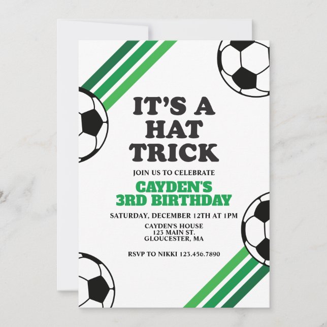 Fußball-Hut Trick Green Stripes 3. Geburtstag Einladung (Vorderseite)