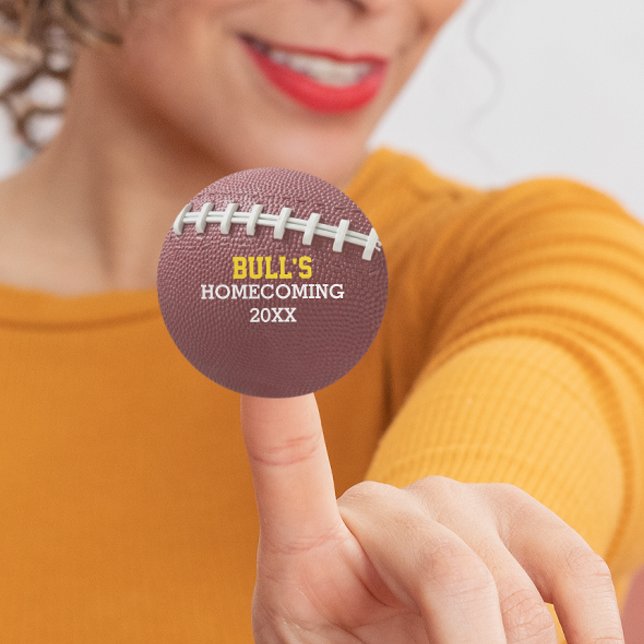 Fußball mit Schnürsenkeln Personalisiert aussehen Runder Aufkleber (Von Creator hochgeladen)