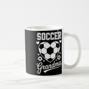 Fußball-Oma unterstützt jugendliche Fußballspieler Kaffeetasse