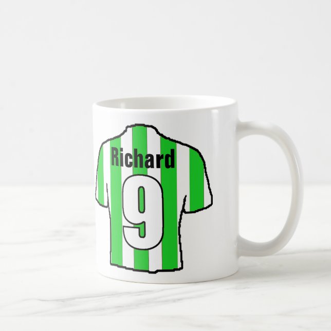Fußball-Shirt mit grünem und weißem Streifen Kaffeetasse (Rechts)