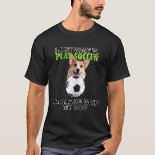Fußball spielen mit Hund Pembroke Welsh Corgi häng T-Shirt