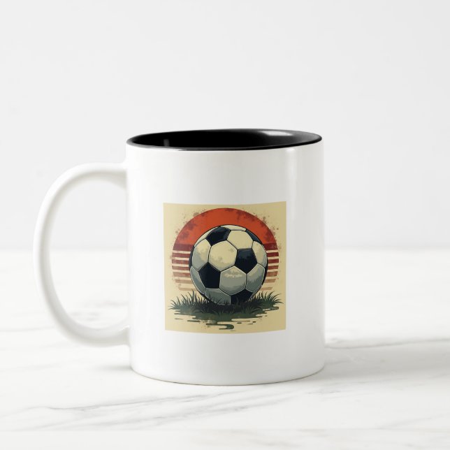 Fußball-Tasse im Retro-Stil Zweifarbige Tasse (Links)