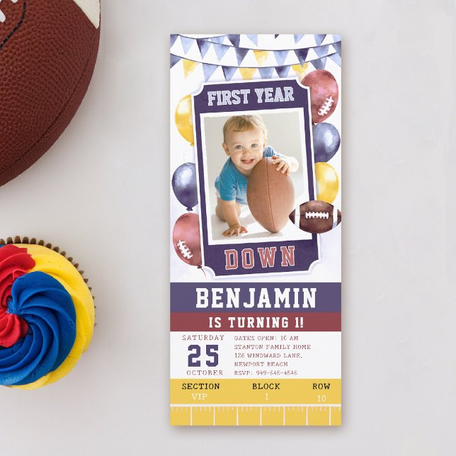 Fußball Ticket Helle Boy 1. Geburtstag Einladung (first year down football birthday invitation photo watercolor sports ticket boy blue balloons)