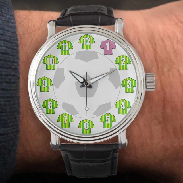 Fußball-Uhr - mit grünem und gelbem Streifen Armbanduhr (Von Creator hochgeladen)
