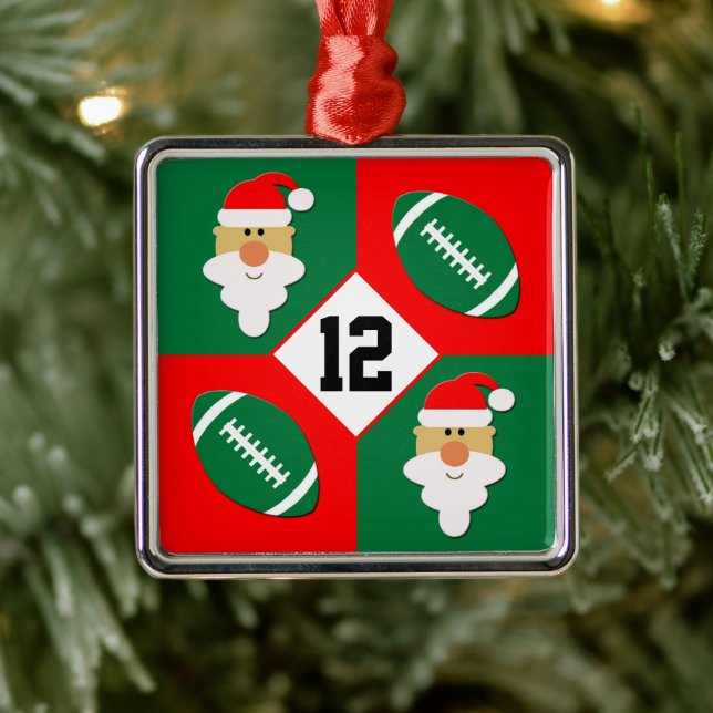 Fußbälle und Santa Custom Football Player Nummer Ornament Aus Metall (Baum)