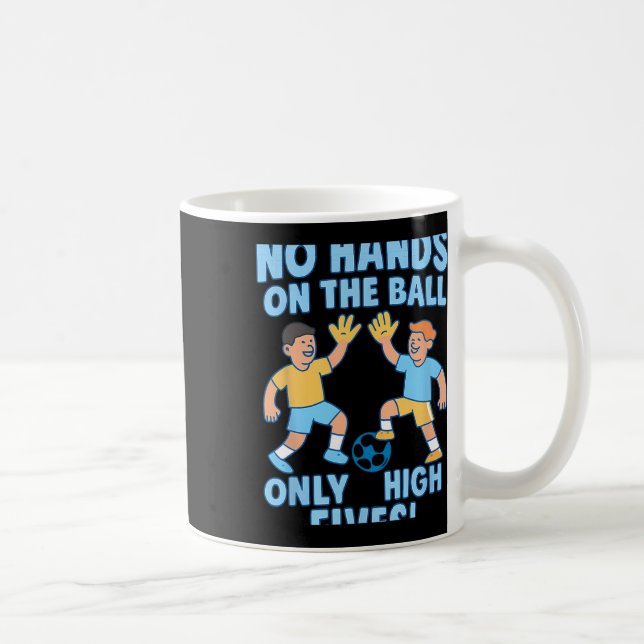 Fußballfans High Fives Teamgeist Grafikdesign  Kaffeetasse (Rechts)