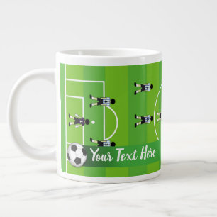 Fußballfeld und Team Jumbo-Tasse
