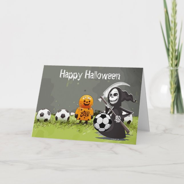 Fußballfröhliches Halloween mit Bälle auf grünem G Karte (Vorderseite)