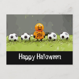 Fußballfröhliches Halloween mit Bälle auf grünem G Postkarte