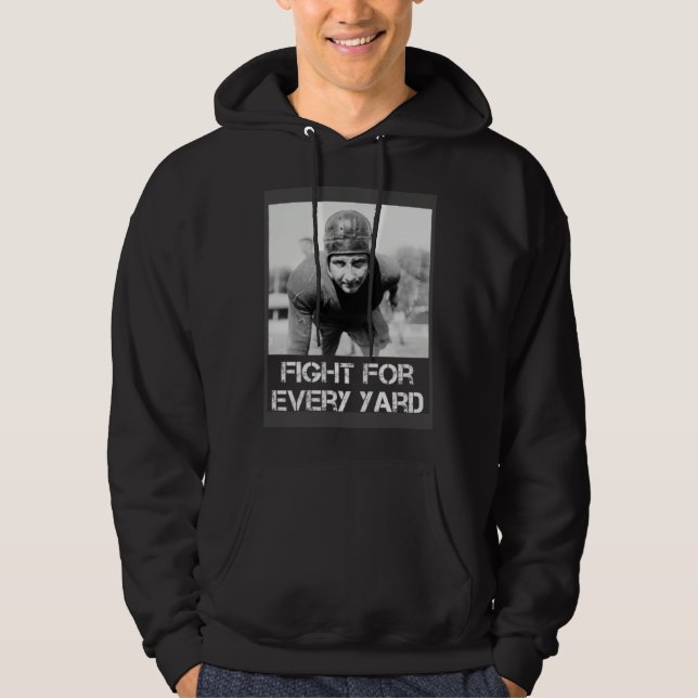 Fußballkampf um jeden Meter Hoodie (Vorderseite)