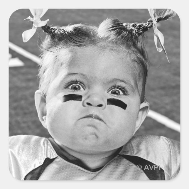 Fußballmädchen Quadratischer Aufkleber (Vorderseite)