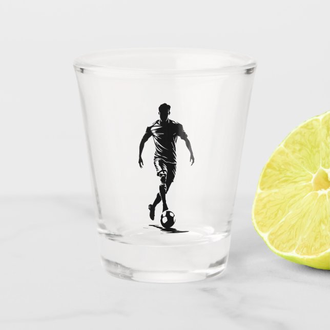 Fußballmann mit Balldesign. Schnapsglas (Vorderseite)