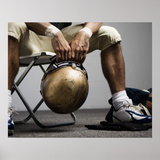 Fußballspieler im Schließzimmer Poster (Vorne)