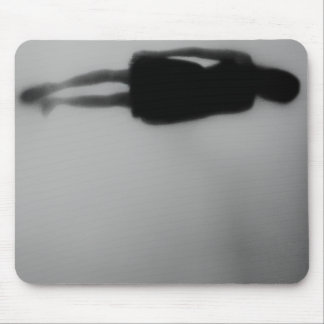 Fußspuren verschwinden im Nebel Mousepad