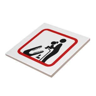 Füttre keine Tochter zum Krokodil-Zoozeichen Fliese