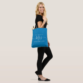 Future Mrs. Chic Script Individuelle Name Bride To