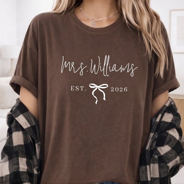 Future Mrs | Elegant Script Custom Engagement Gift T-Shirt (future mrs honeymoon shirt gift, engagement gift shirt for bride, bachelorette party bride shirt)