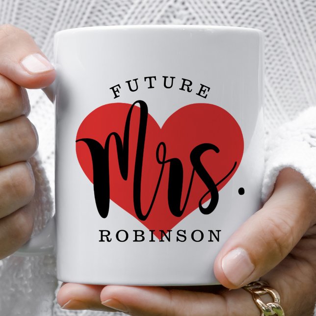 Future Mrs Red Heart Custom Wedding Monogram Kaffeetasse (Von Creator hochgeladen)