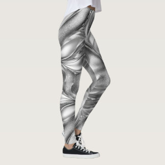 Futuristische Leggings aus flüssigem Chrom