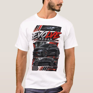Futuristische schwarze elektrische Sportlimousine T-Shirt