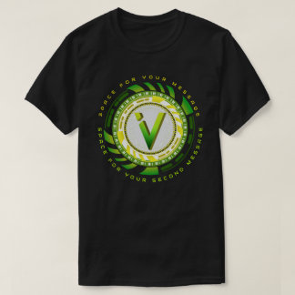 Futuristische Tech-Letter-V-Typografie mit benutze T-Shirt