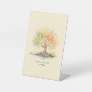 futuristisches Baumstall-Zeichen Sockelschild