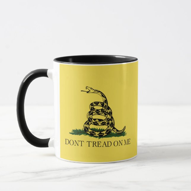 Fuzzy Express® Classic Gadsden Flag Schwarz-Gelb Tasse (Links)