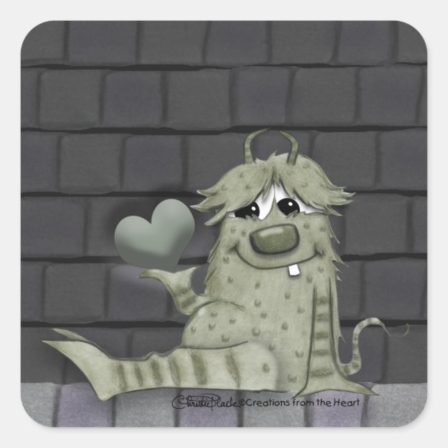 Fuzzy Green Monster mit Herz Quadratischer Aufkleber (Vorderseite)