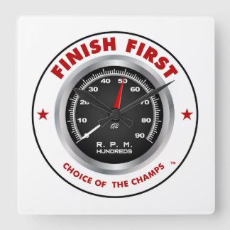 G2 "Finish First" - Wahl der Champs-Wall-Uhr Quadratische Wanduhr