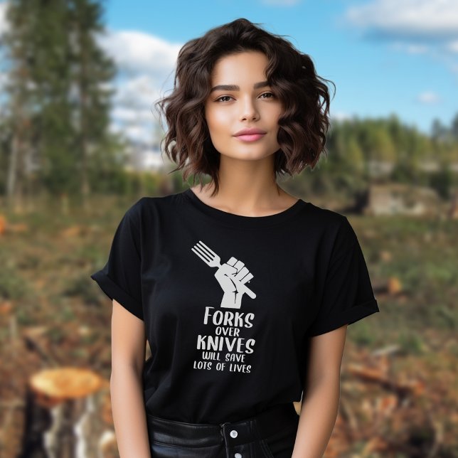 Gabel über Messer, Veganer Schwarz-Weiß-Aktivismus T-Shirt (Von Creator hochgeladen)