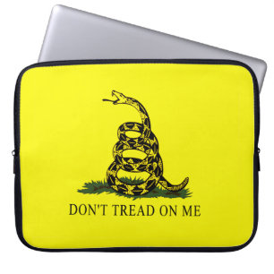 Gadsden-Flagge treten nicht auf mir Laptopschutzhülle