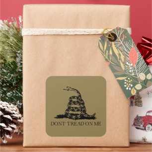 Gadsden-Klapperschlangenflagge: Revolutionskrieg 1 Quadratischer Aufkleber