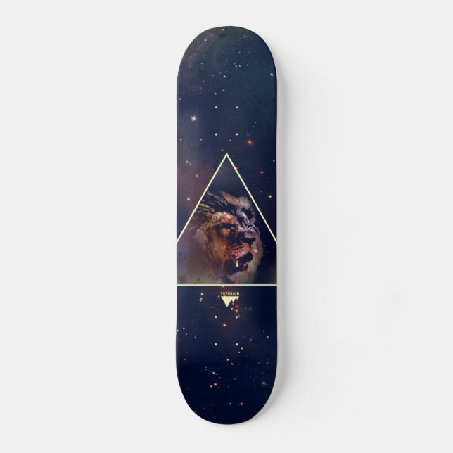 Galaxie-Dreieck-Löwe-Kopf - Trendium authentisch Skateboard (Vorderseite)