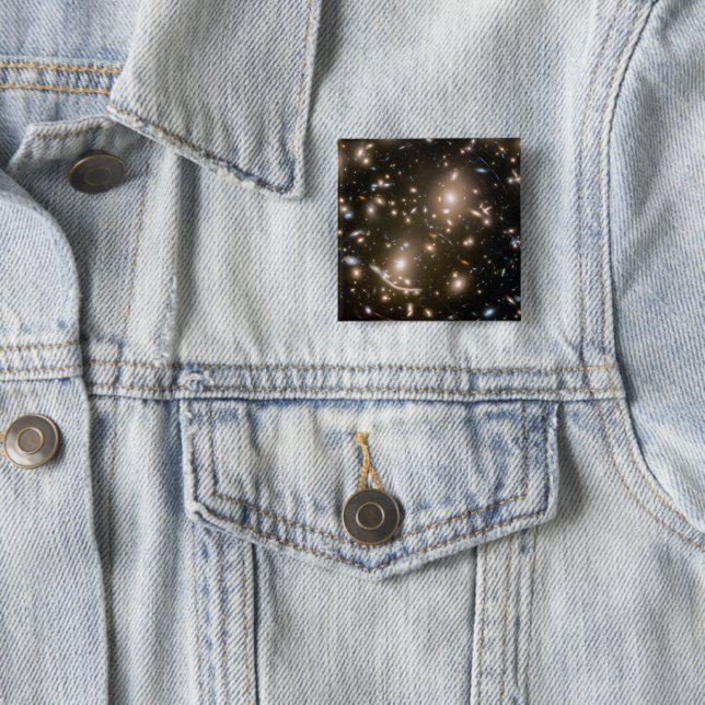 Galaxy Cluster Abell 370 Button (Beispiel)