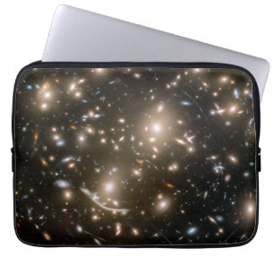 Galaxy Cluster Abell 370 Laptopschutzhülle