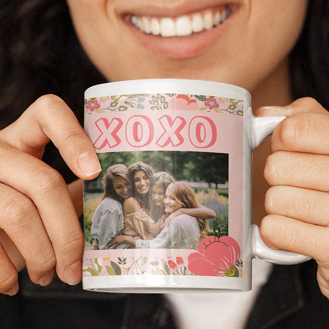 Galentine's Day floral pink 2 photo collage xoxo Kaffeetasse (Von Creator hochgeladen)