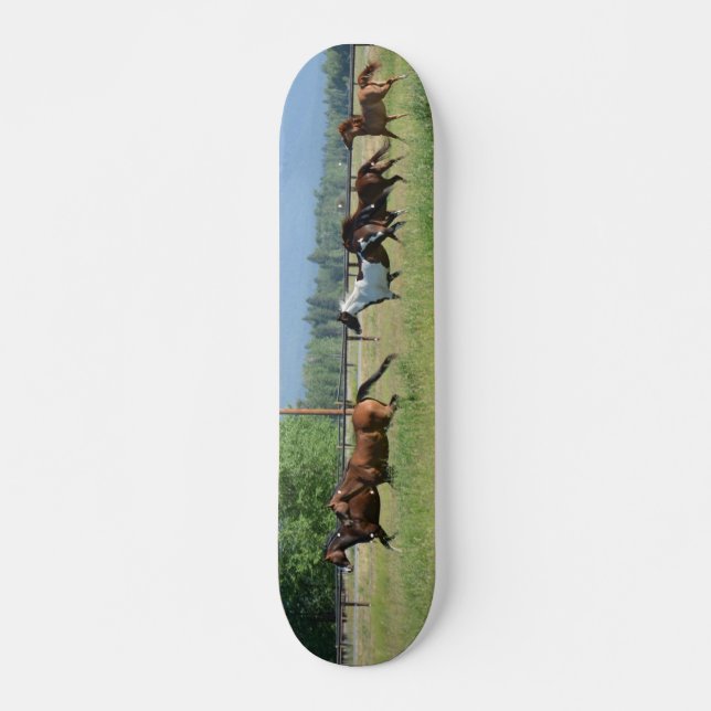 Galoppierende Pferde Skateboard (Vorne)