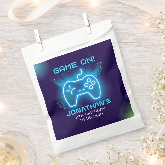 Game on, Funny Birthday Boy  Geschenktütchen (Ausgeschnitten)