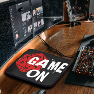 Game On Spaß schwarz & roter 20-seitiger Würfel Laptopschutzhülle