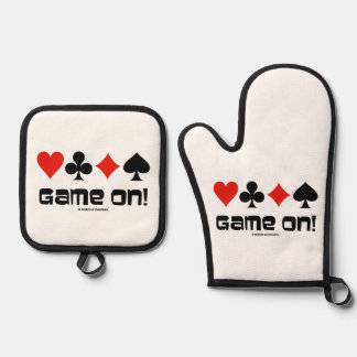 Game On! (Vier Card-Anzug) Ofenhandschuh & Topflappen-Set