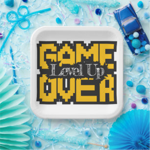 Game Over, erwecke Vintage-Klassiker zum Leben und Pappteller