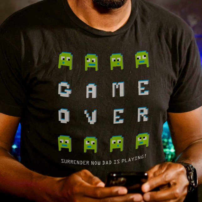 Game over Pixel Monster Außerirdischen Papieren be T-Shirt (Von Creator hochgeladen)
