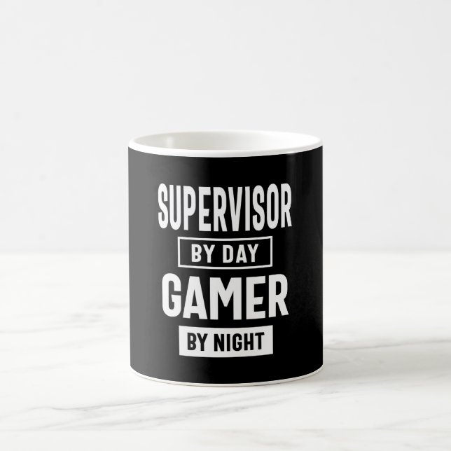 Game und Supervisor - Jobtitel Kaffeetasse (Mittel)