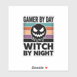 Gamer bei Tag, Hexe bei Nacht Retro-Halloween-Desi Aufkleber