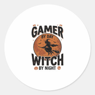 Gamer bei Tag, Hexe bei Nacht, Vintage-Gaming-Desi Runder Aufkleber
