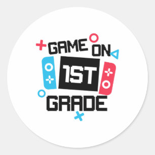Gamer Ck Zur Schule Hemd Junge Game On 1. Klasse E Runder Aufkleber
