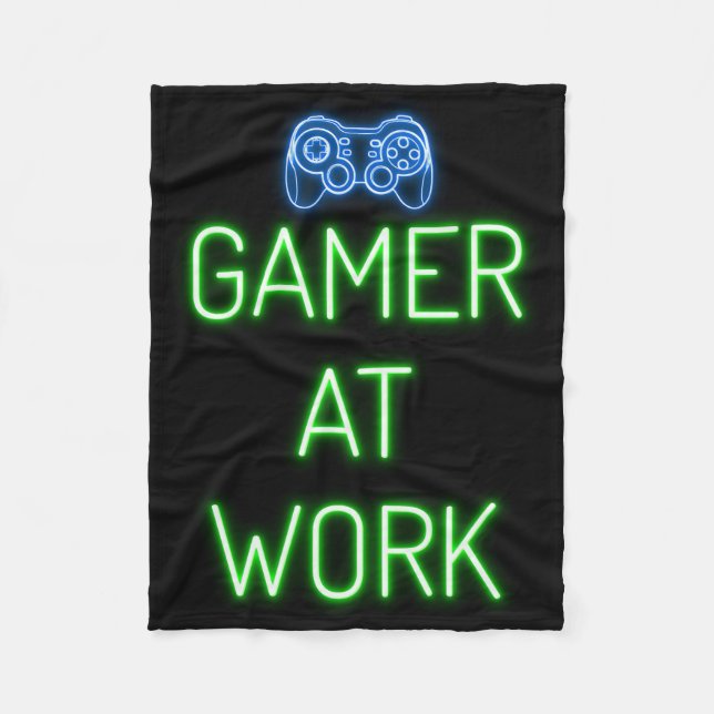 Gamer Gift | Gamer At Work Fleecedecke (Vorderseite)